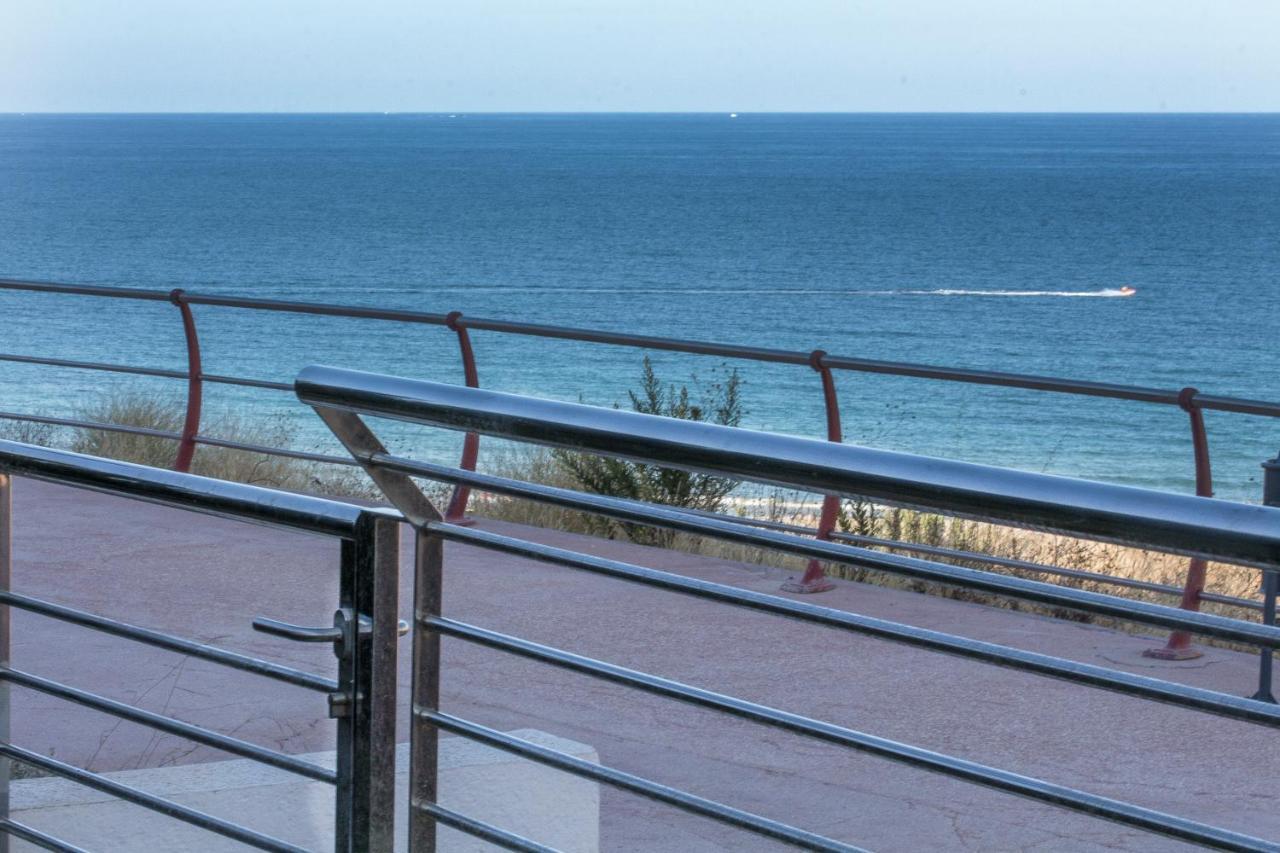 Infinity Luxury Sea View Apartment With Private Garden آريناليس ديل سول المظهر الخارجي الصورة