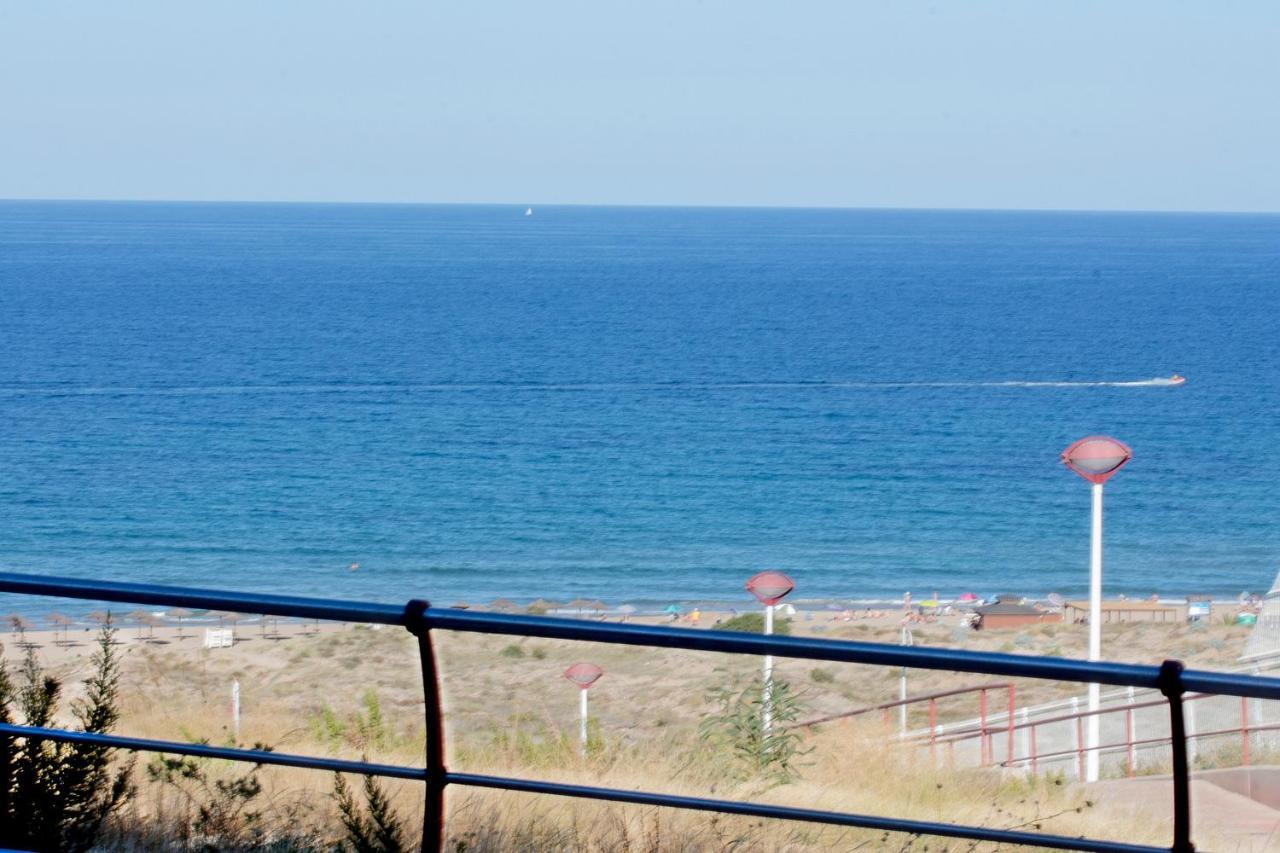 Infinity Luxury Sea View Apartment With Private Garden آريناليس ديل سول المظهر الخارجي الصورة