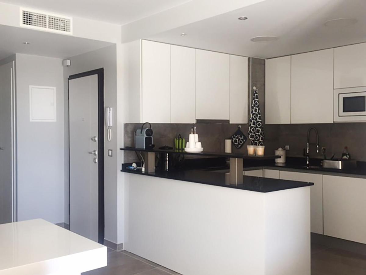 Infinity Luxury Sea View Apartment With Private Garden آريناليس ديل سول المظهر الخارجي الصورة